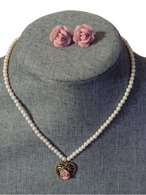 1928 Brand Rose Heart Faux Pearl Necklace 18" & Matching Clip-on Rose Earrings